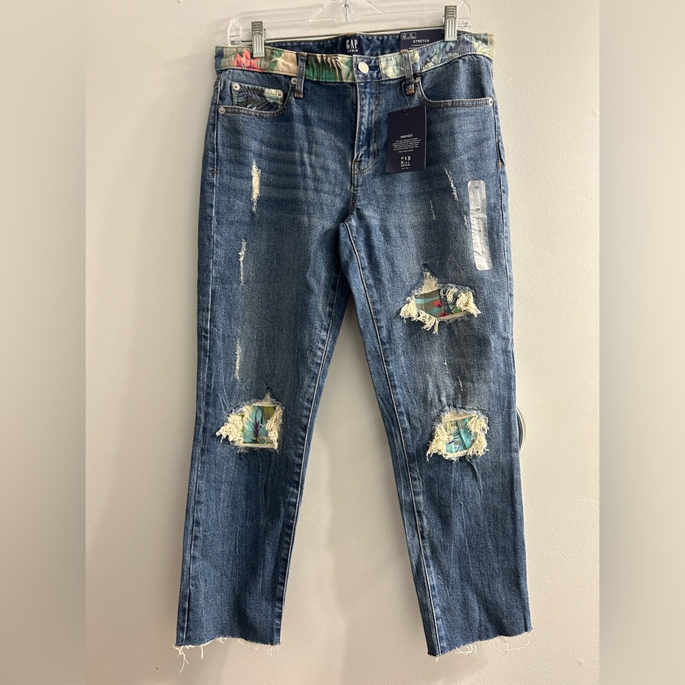 NWT GAP stretch floral relaxed best girlfriend jeans